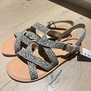 TOMS Mini Cheetah Printed Suede Sandals. Women's size 8. Brand new with tags!